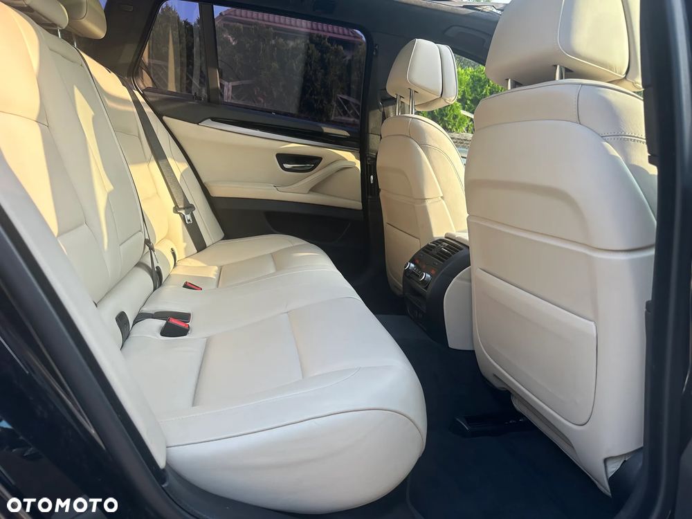 BMW Seria 5 - 22