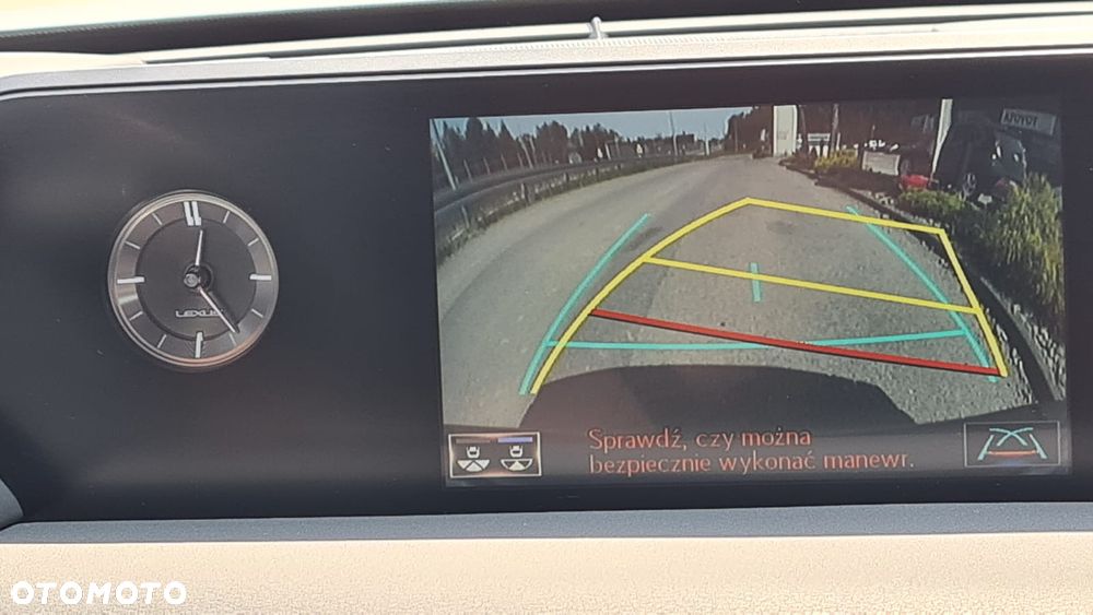 Lexus UX 250h GPF Prestige AWD - 24