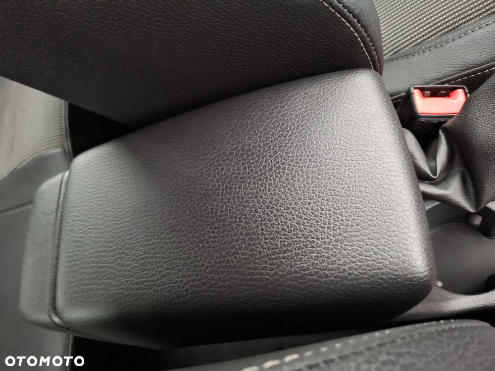 Opel Astra 1.7 CDTI Cosmo - 13