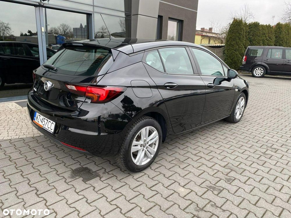 Opel Astra - 4