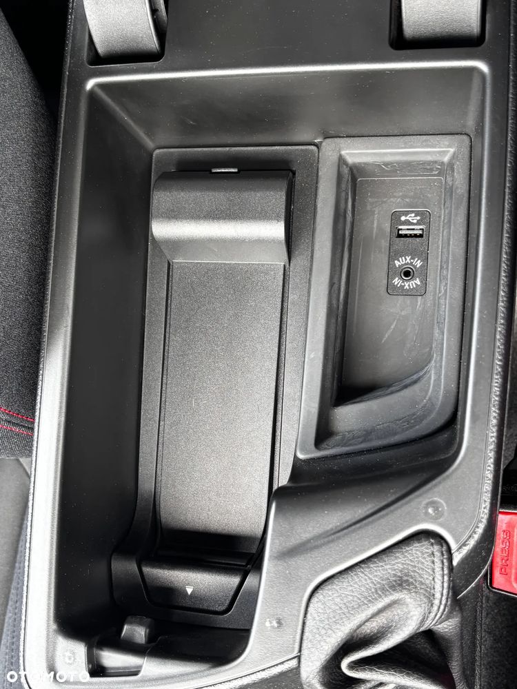 BMW Seria 1 118i Sport Line - 22