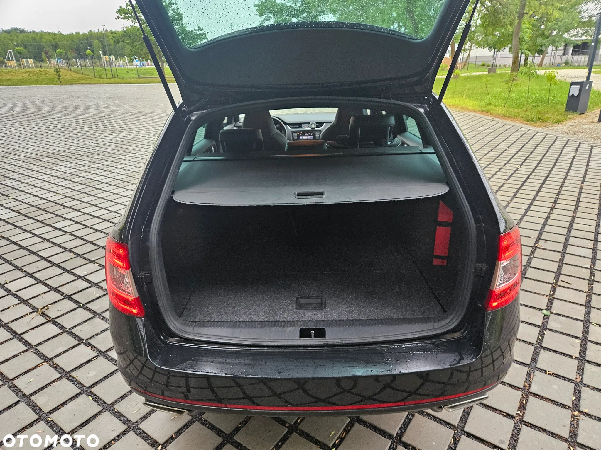 Skoda Octavia 2.0 TDI RS - 10