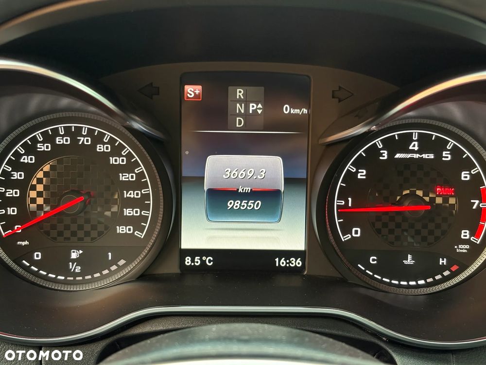 Mercedes-Benz Klasa C AMG 43 4Matic 9G-TRONIC Night Edition - 16