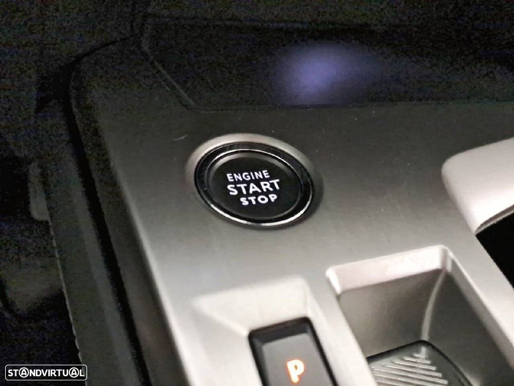 Peugeot 308 SW 1.6 Hybrid Allure Pack e-EAT8 - 18