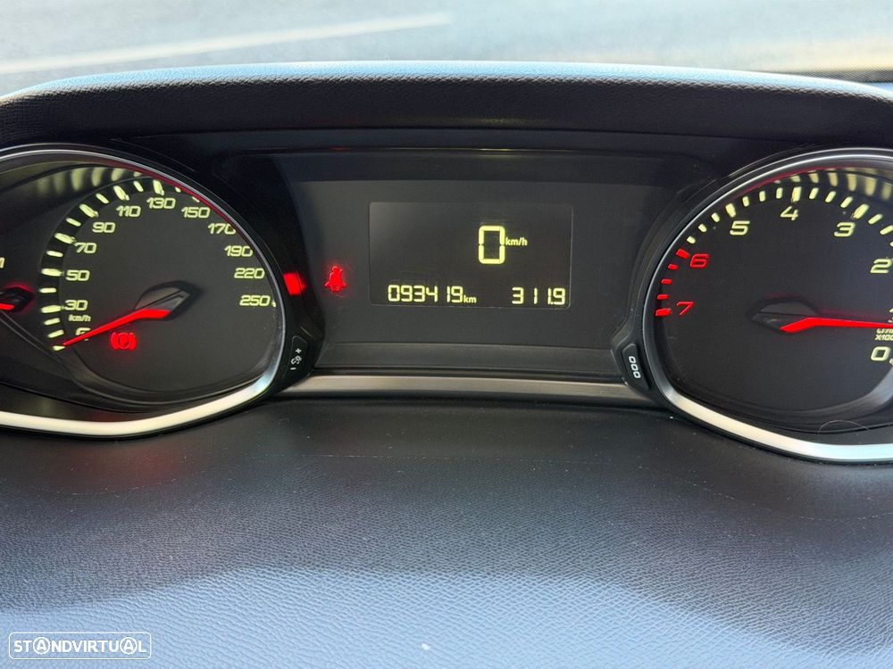 Peugeot 308 1.2 PureTech Active - 33