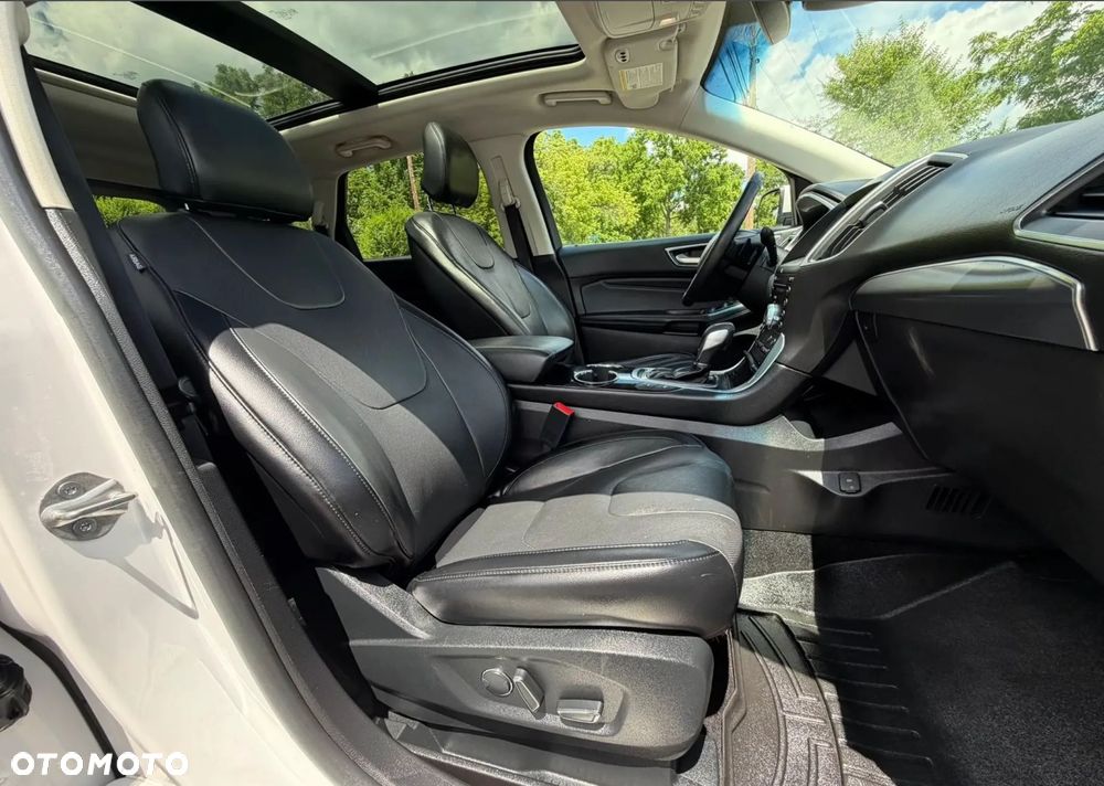 Ford Edge - 15