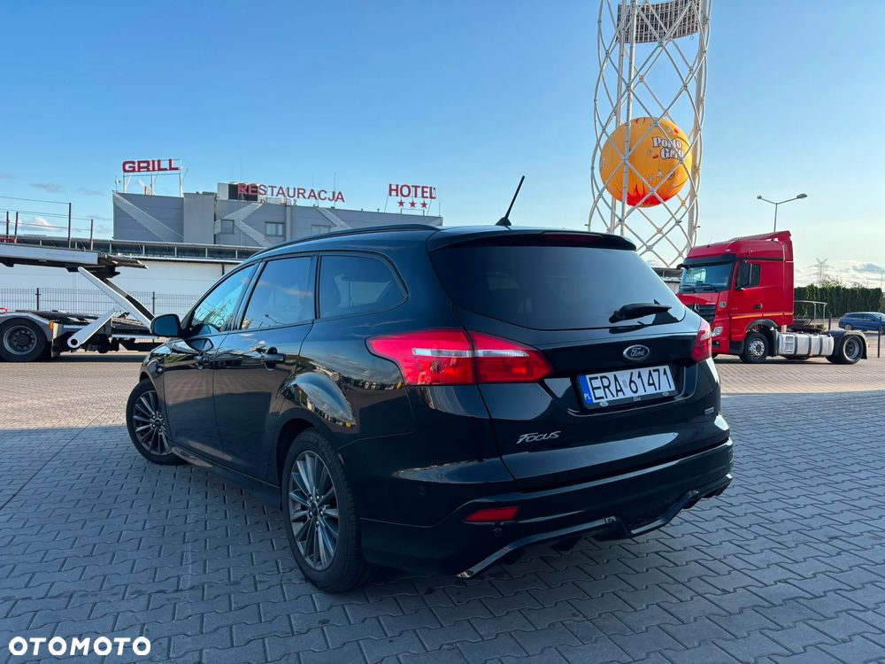 Ford Focus 1.0 EcoBoost ST-Line ASS - 3