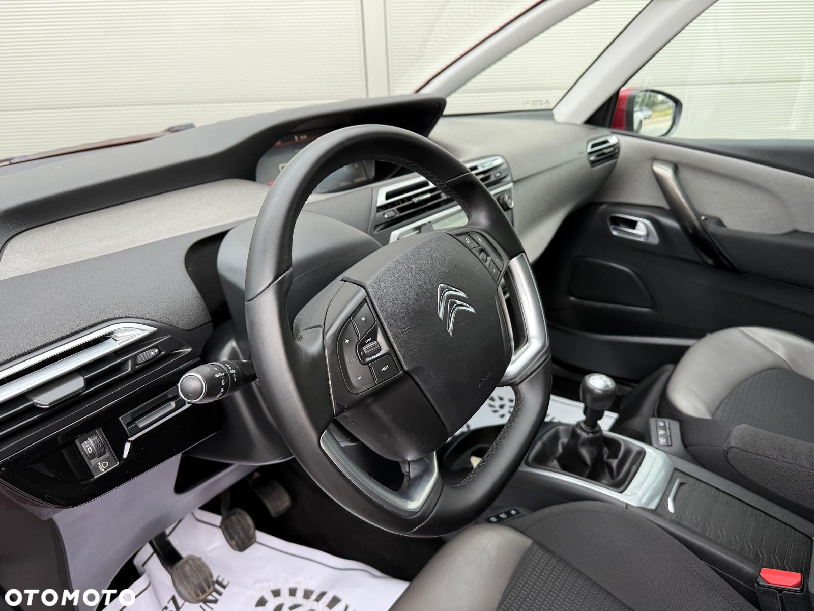 Citroën C4 Picasso BlueHDi 120 Exclusive - 17