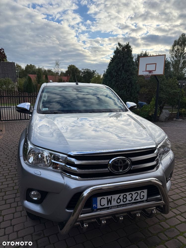 Toyota Hilux 2.4 D-4D Double Cab DLX 4x4 - 4