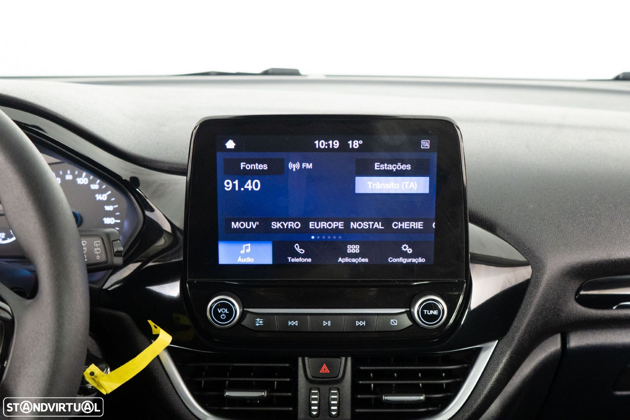 Ford Fiesta 1.0 EcoBoost Connected - 18