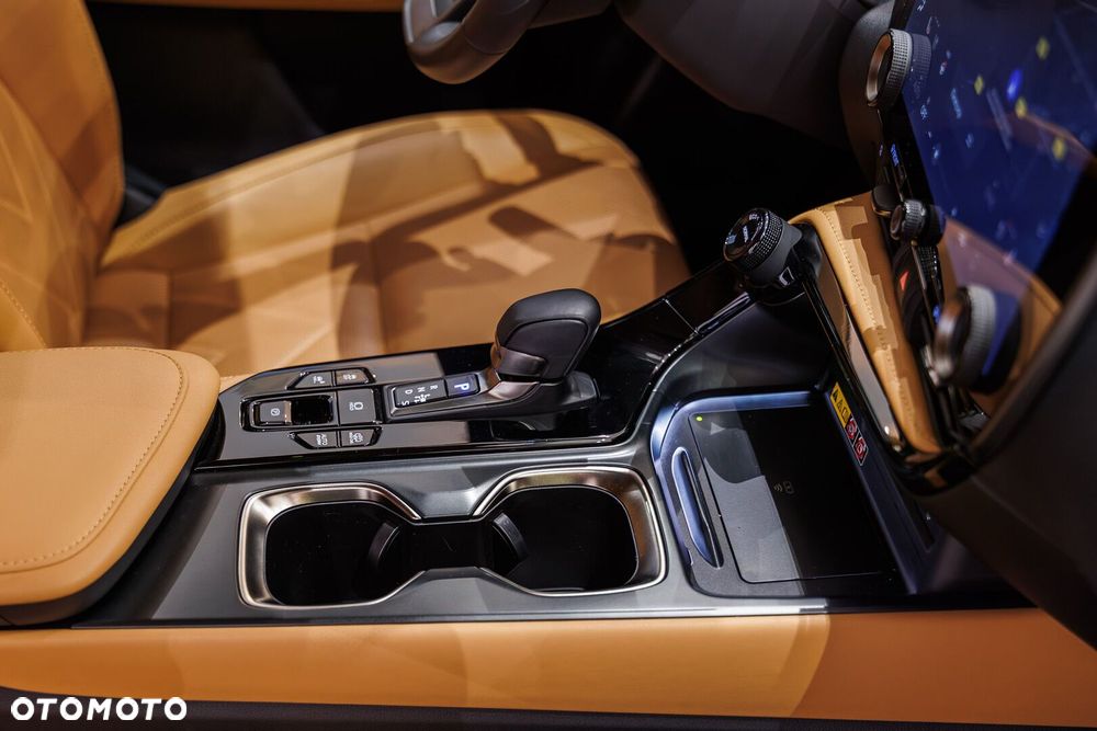 Lexus NX - 30