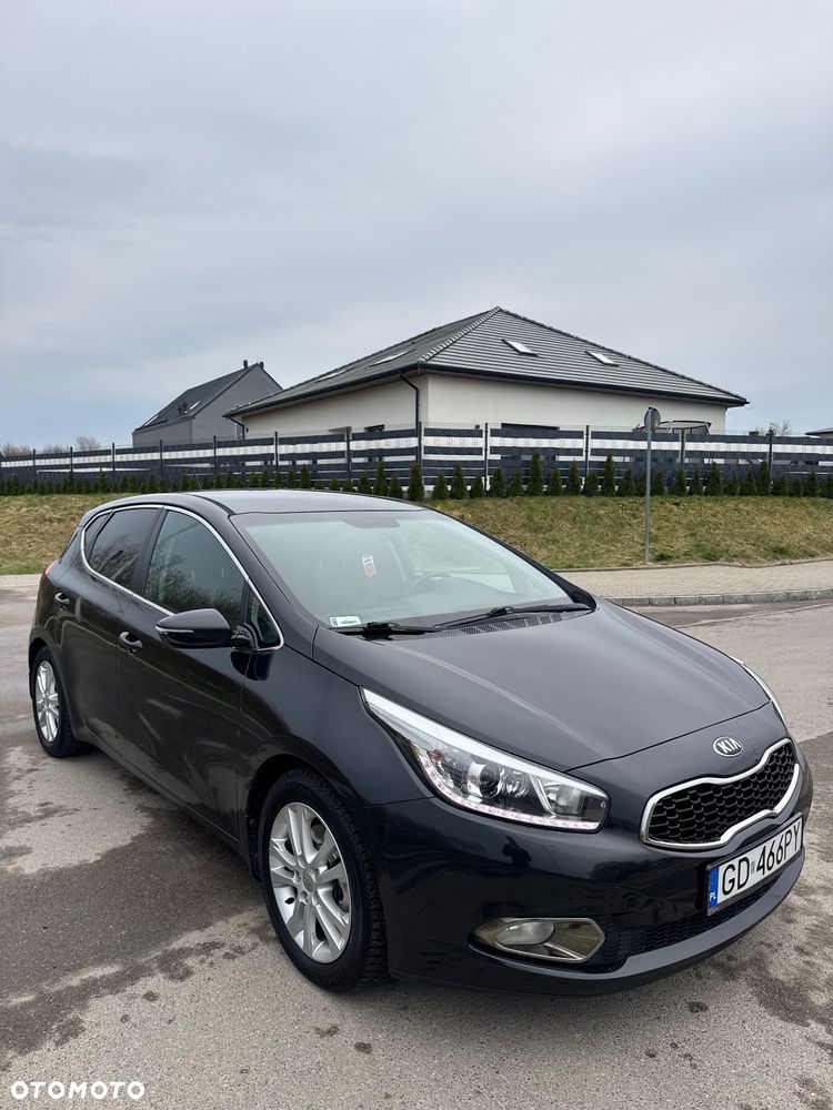 Kia Ceed 1.6 GDI L - 1