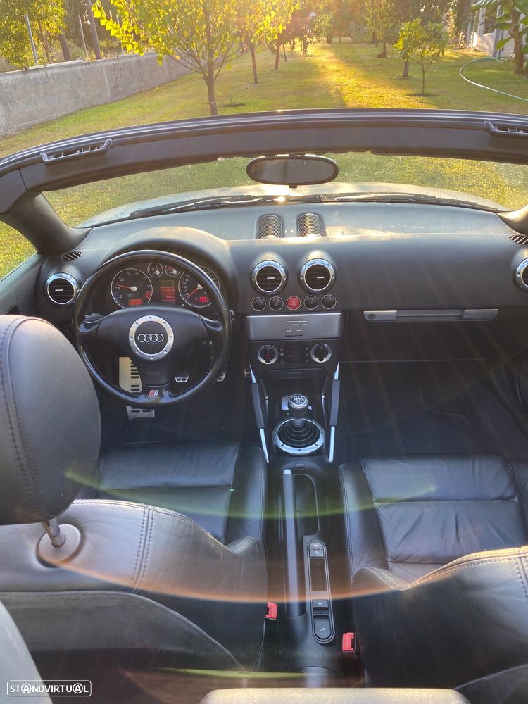 Audi TT Coupé 1.8 T - 4