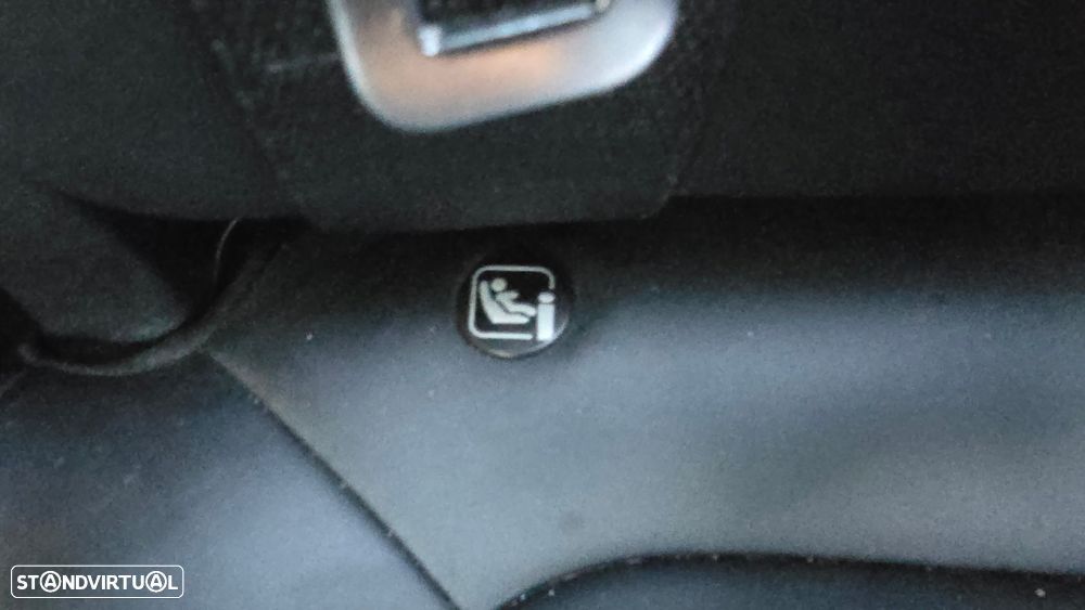 Tesla Model Y Long Range Tração Integral - 57