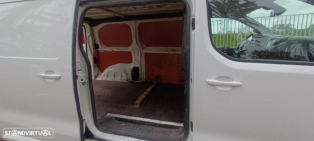 Peugeot Expert 2.0 HDi 229 L2H1 - 21