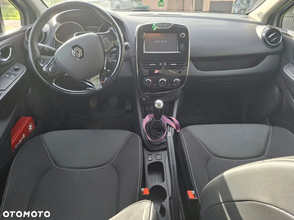 Renault Clio 1.5 dCi Zen - 12