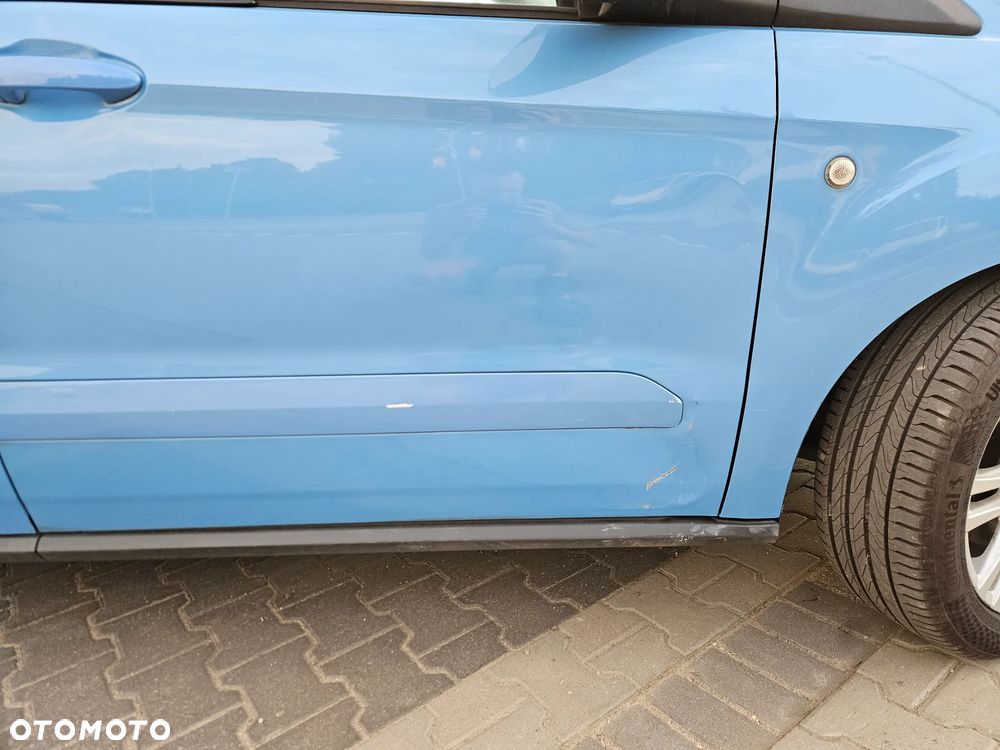 Ford Tourneo Courier - 18