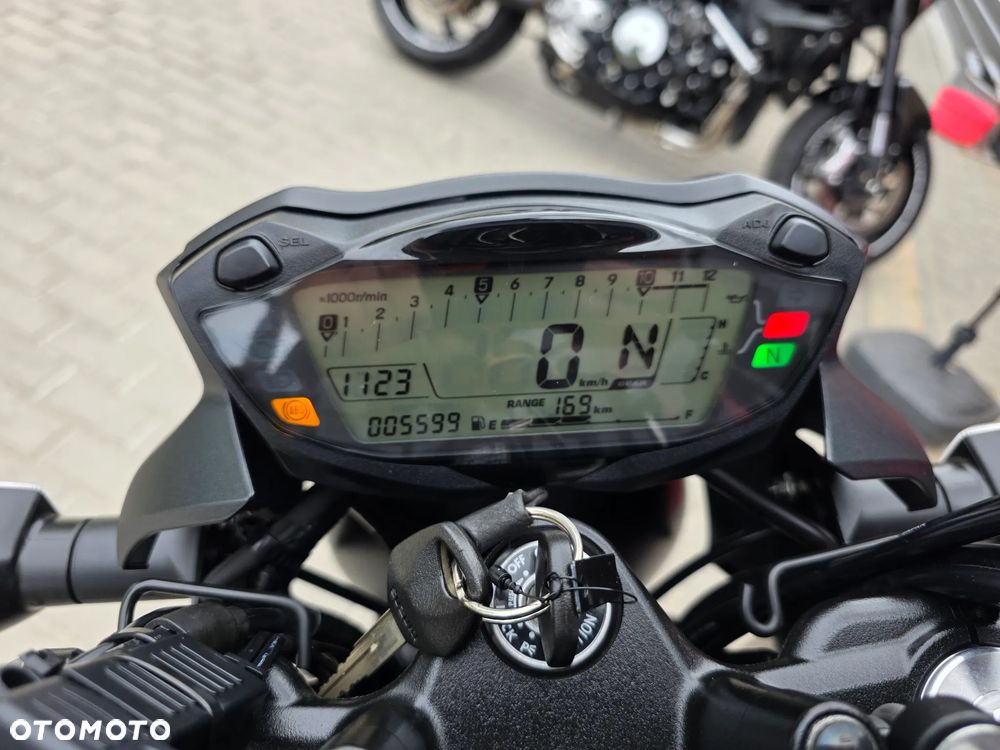 Suzuki SV - 18