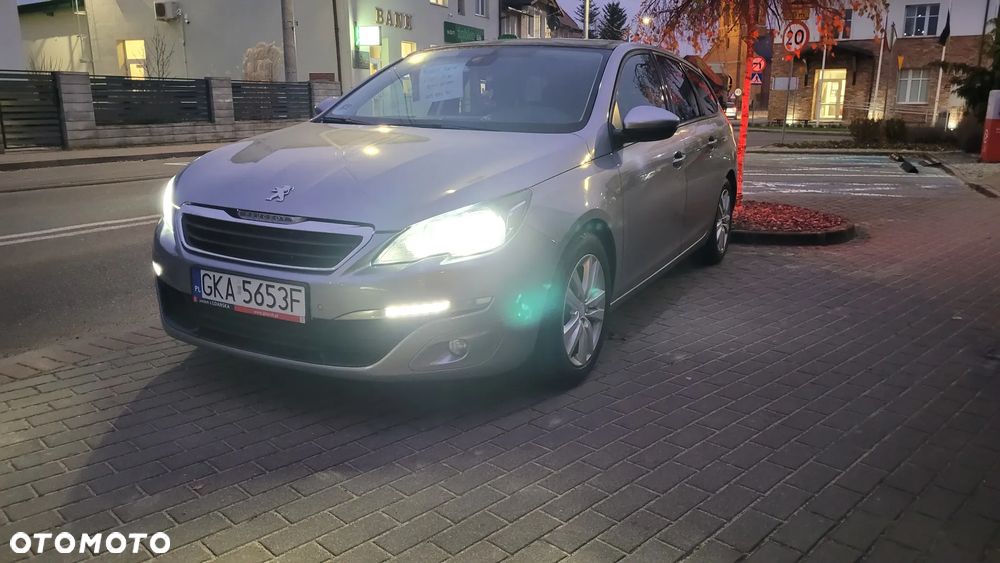Peugeot 308 BlueHDi FAP 150 Stop&Start Automatik Allure - 13