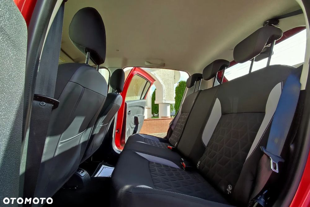 Dacia Sandero TCe 90 Laureate - 25