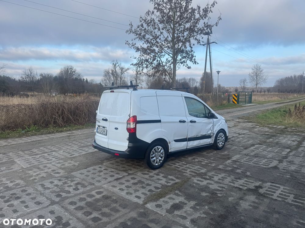 Ford Transit Courier Trend - 4