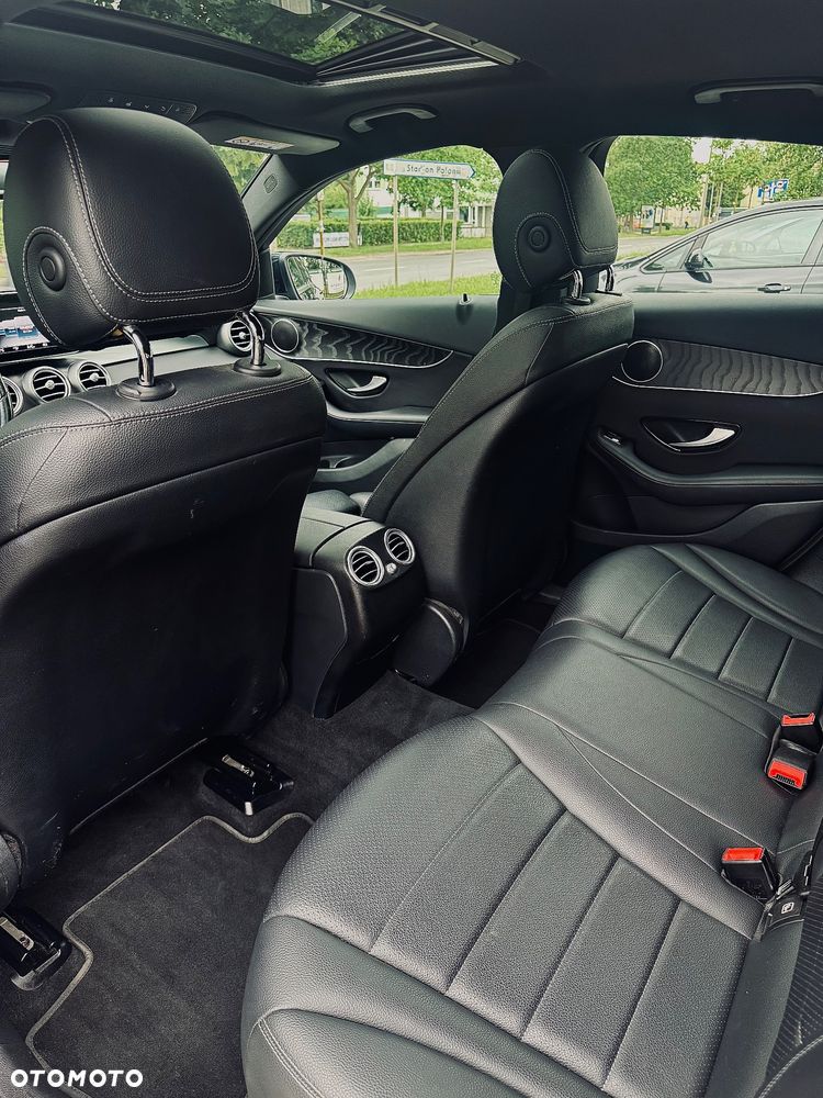 Mercedes-Benz GLC 300 4-Matic - 12