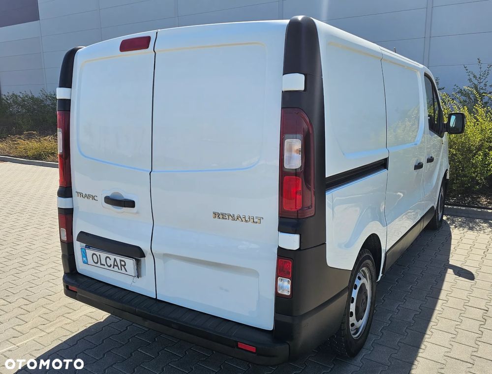 Renault TRAFIC - 6