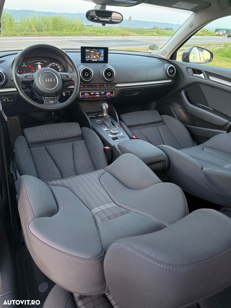 Audi A3 2.0 TDI Sportback (clean diesel) S tronic S line Sportpaket - 9