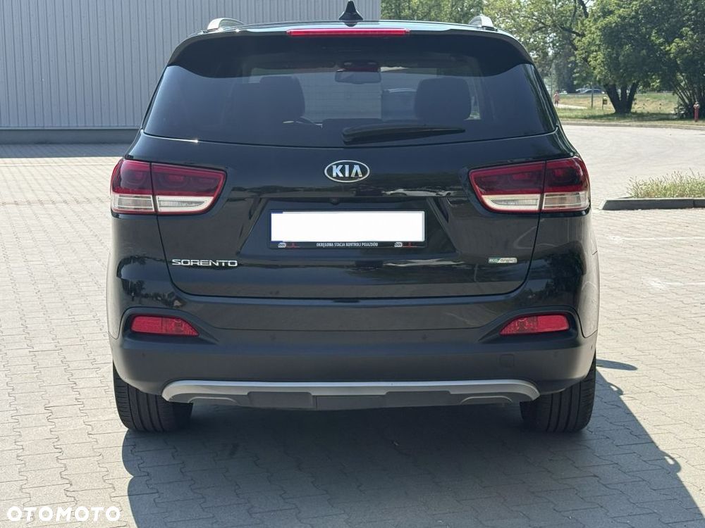 Kia Sorento 2.2 CRDi AWD Platinum Edition - 6