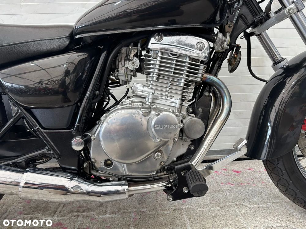 Suzuki Marauder - 26