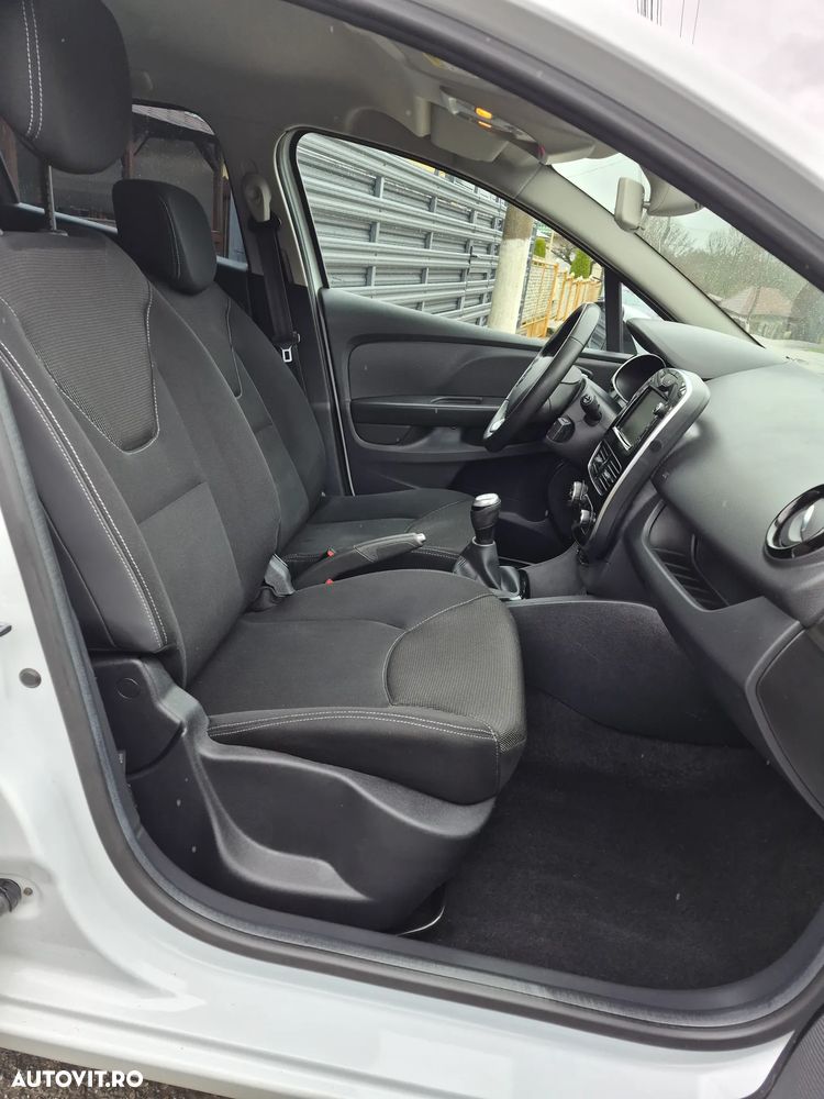 Renault Clio TCe 90 INTENS - 10