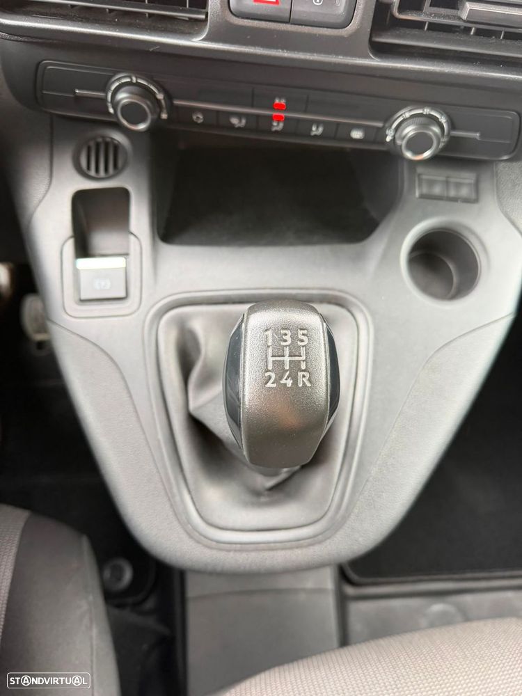 Peugeot Partner 1.5 BlueHDi Premium Standard - 27