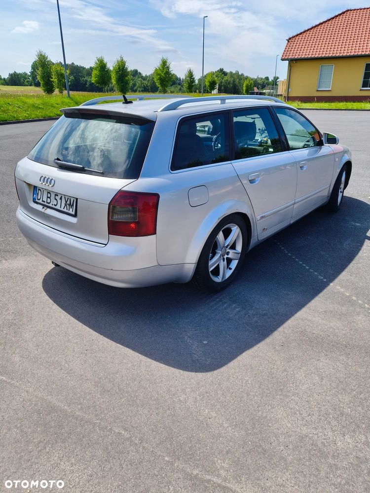 Audi A4 Avant - 3