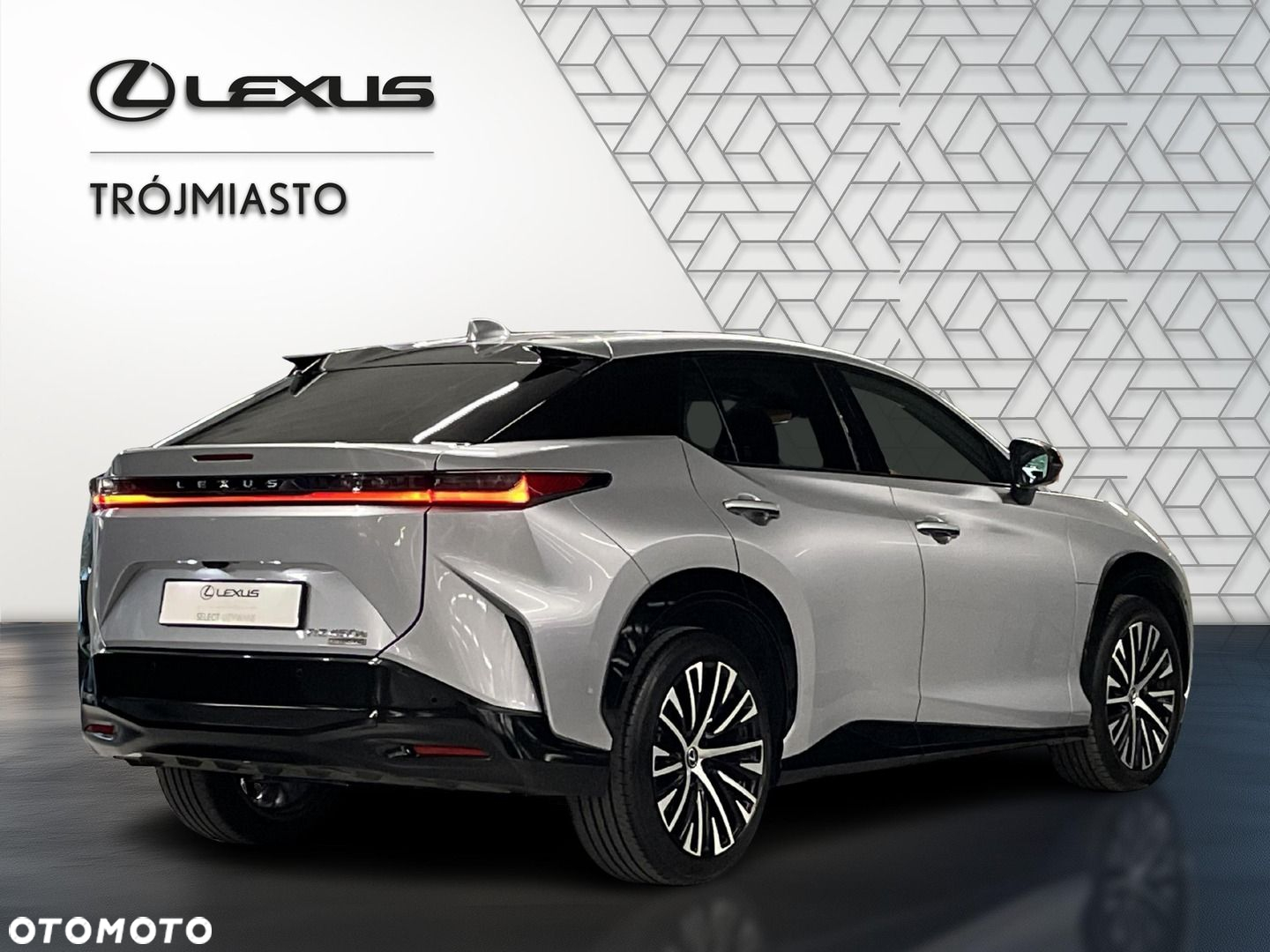 Lexus RZ 450e Omotenashi DIRECT4 - 5