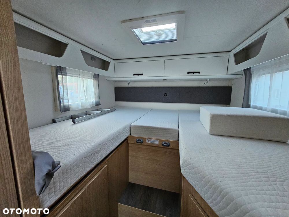 Sunlight CAPRON / HYMER ERIBA T67 Zimowy 4 miejsca do spania - 16