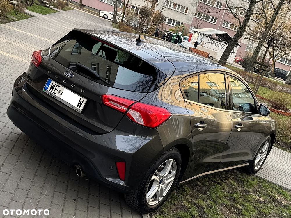 Ford Focus 1.0 EcoBoost Trend Edition - 37