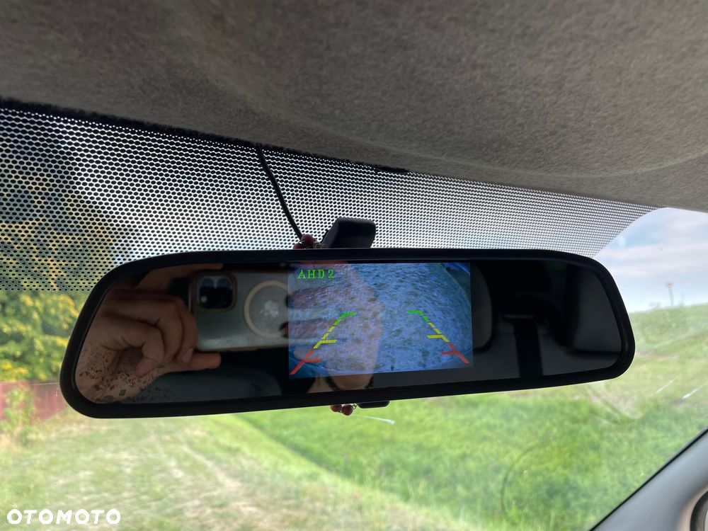 Opel Vivaro Tour - 8