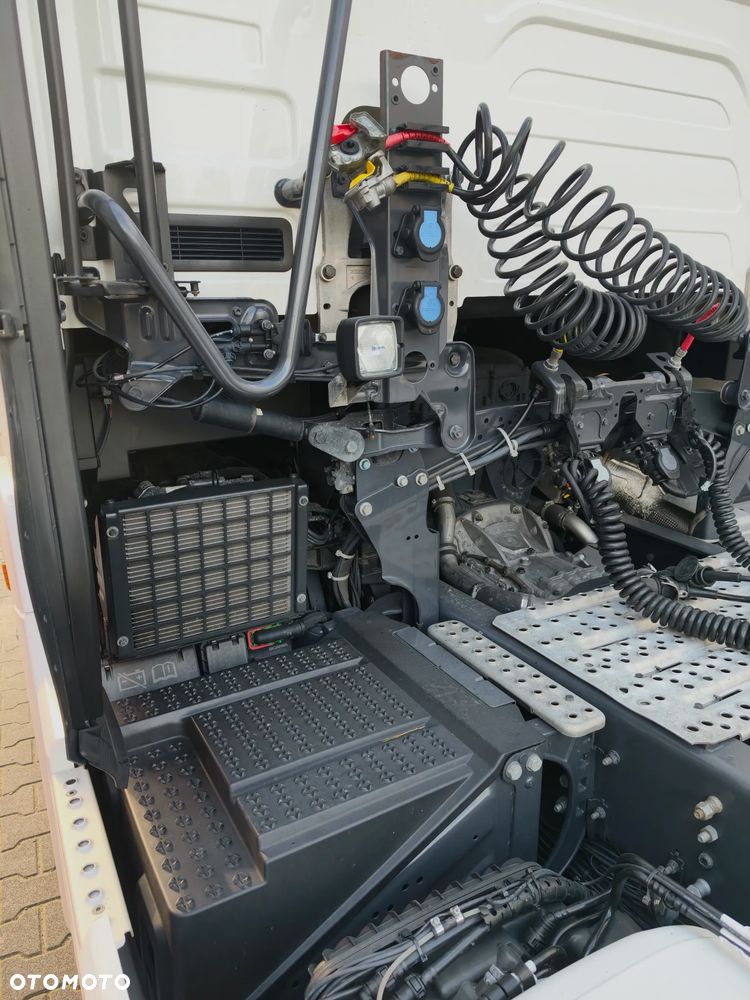 Scania S460 LOW DECK - 12