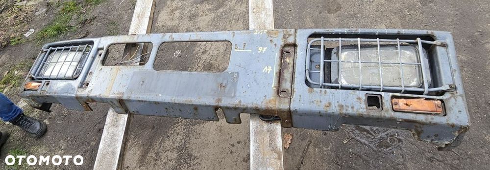 Zderzak przedni / przód / IVECO EUROCARGO - 2