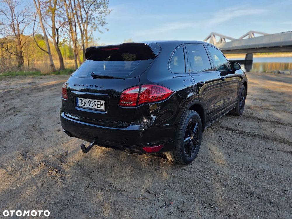 Porsche Cayenne Platinum Edition - 7