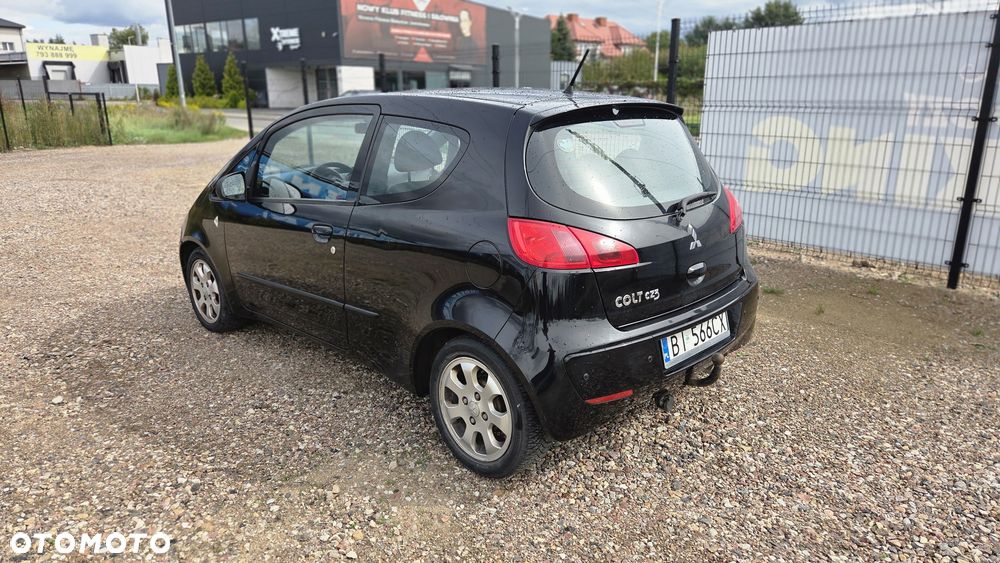 Mitsubishi Colt - 3