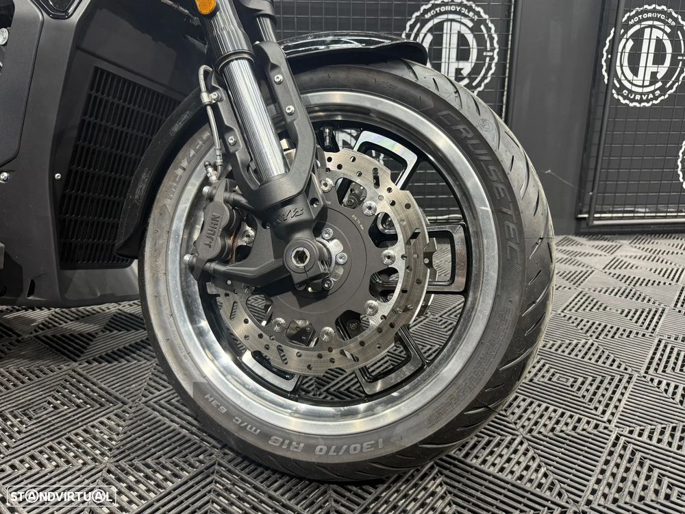 Morbidelli C1002V - 8