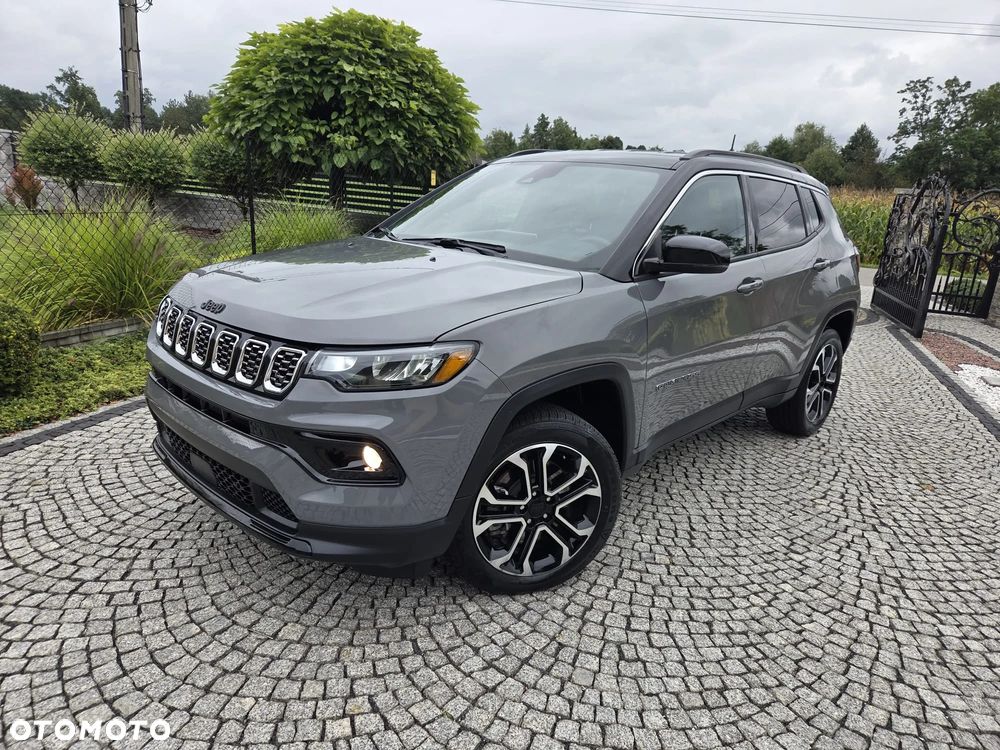 Jeep Compass - 17