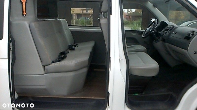 Volkswagen Transporter - 17