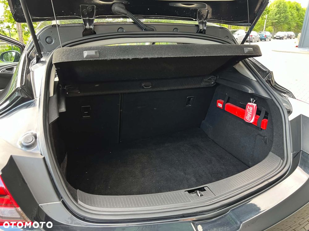 Opel Astra 1.6 T Sport - 7