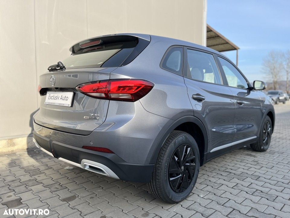 MG ZS HEV - 9