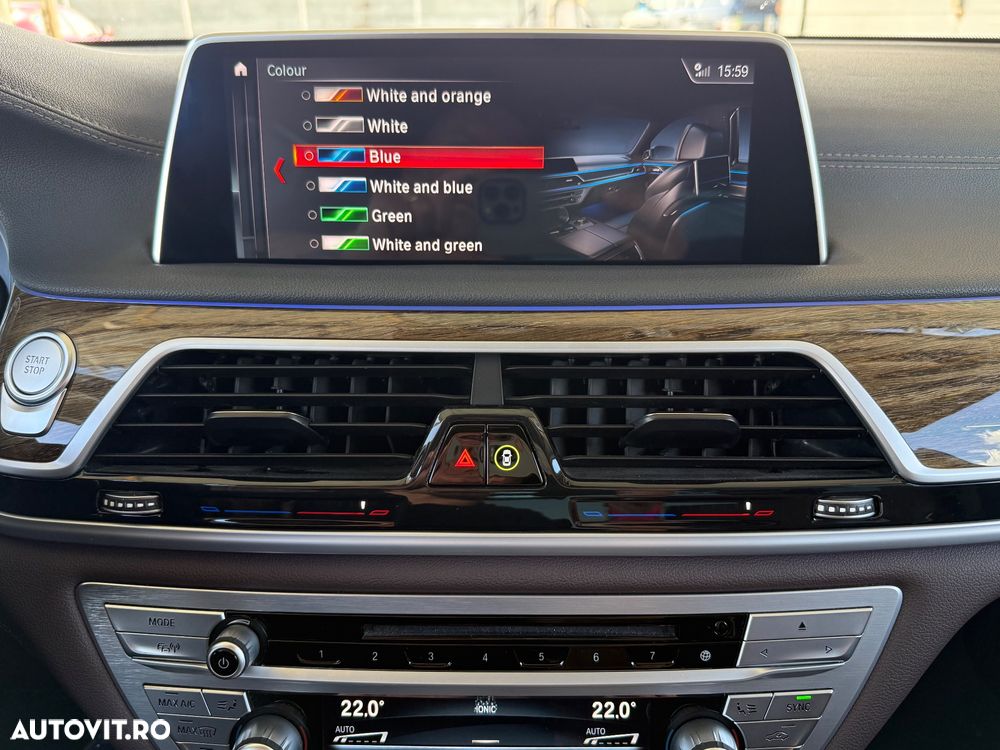 BMW Seria 7 740Le xDrive iPerformance - 26