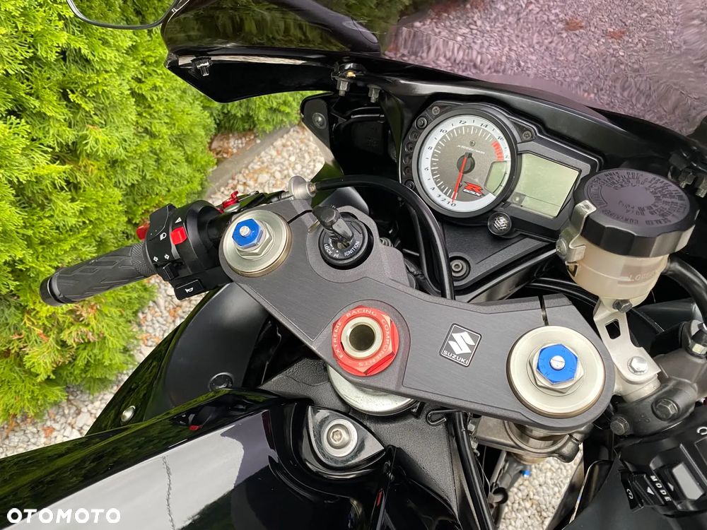 Suzuki GSX-R - 29