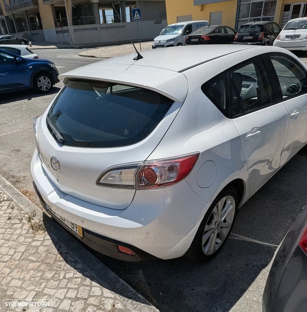 Mazda 3 Hatchback MZ-CD 1.6 Sport - 4