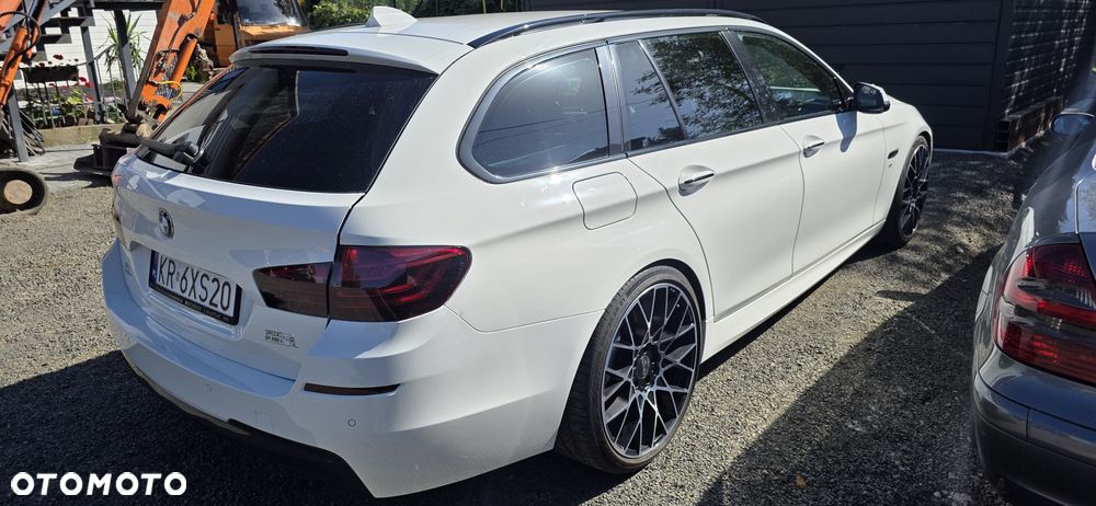 BMW 5 2014 photo 2